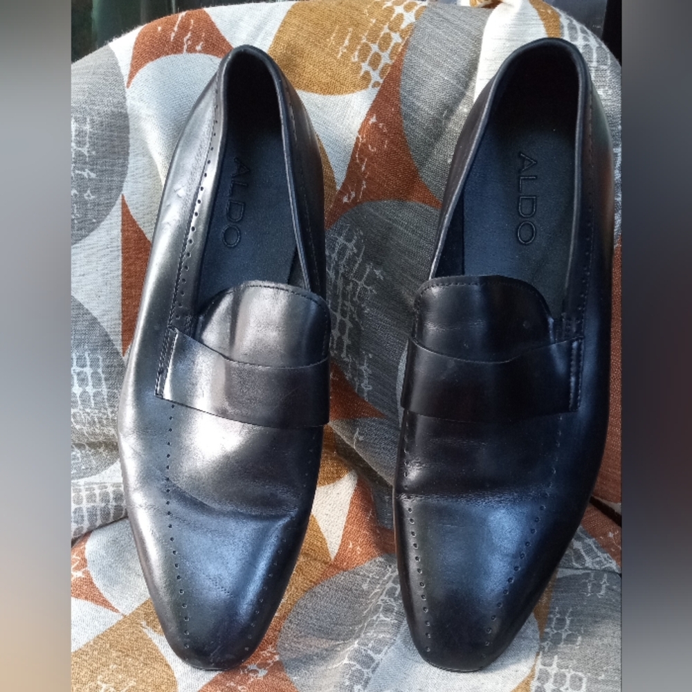 Men's Dress Shoes Like New (Worn)